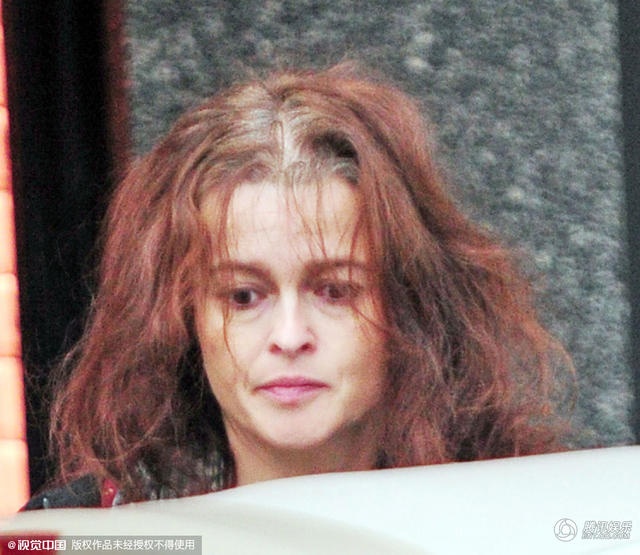 Giai nhân một thời lộ đầu hói, da nhăn nheo.