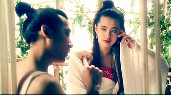 Bên cạnh Nhiếp Tiểu Thiện trong Thiện nữ u hồn, Vương Tổ Hiền còn được đánh giá  cao với tạo hình Phan Kim Liên trong bộ phim Phan Kim Liên chi tiền thế kim sinh.