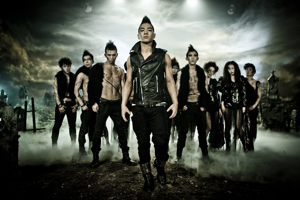 Tài năng vũ đạo của Tae Yang từ lâu đã được người hâm mộ Kpop thừa nhận. Thậm chí anh còn được các chuyên gia bình chọn là vũ công nam giỏi nhất Kpop.