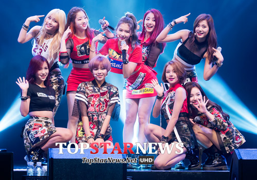 Twice - tan binh khong the bo qua cua Kpop 2015 hinh anh