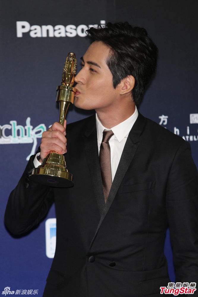 Rời bỏ phim thần tượng Đài Loan, Châu Du Dân cắt phăng mái tóc dài và tạo cho mình hình tượng già dặn hơn, Anh đều đặn tham gia các dự án điện ảnh như: Đấu trà, Cánh bướm bay... nhưng chưa để lại ấn tượng sâu đậm Năm 2013, anh bất ngờ lột xác với bộ phim bom tấn Giải cứu tướng gia. Đây cũng là vai giúp nam diễn viên nhận được danh hiệu Ảnh nh đế tại lễ trao giải Kim Chung vào tháng 10/2013.