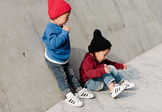 Nhiều ý kiến nhận định, các nhóc tỳ ăn vận chẳng thua kém người lớn và thậm chí còn hấp dẫn hơn.