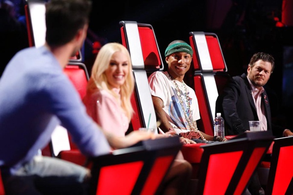 The Voice va nhung cai dop den dui tren the gioi hinh anh