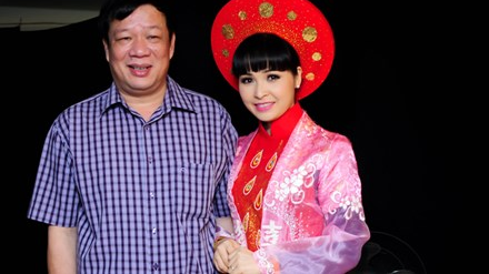 Dang sau cuoc song xa hoa cua ca si Trang Nhung hinh anh