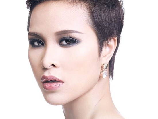 My nhan Viet buc xuc vi bi nga gia hinh anh