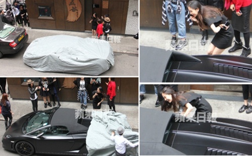 Màn tặng siêu xe hoành tráng như phim.