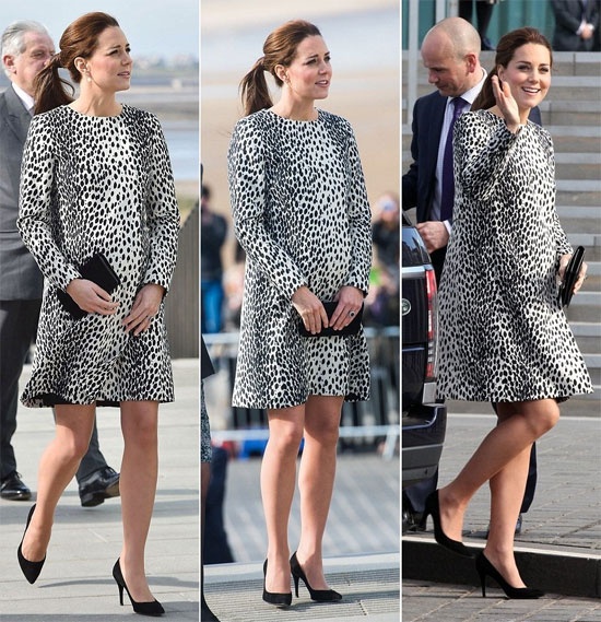 Xuất hiện ở Margate, Anh, Catherine diện váy dáng suông hiệu Hobbs.