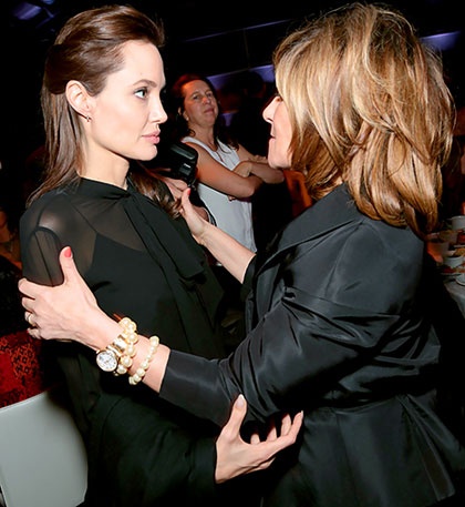 Angelina Jolie và Amy Pascal.
