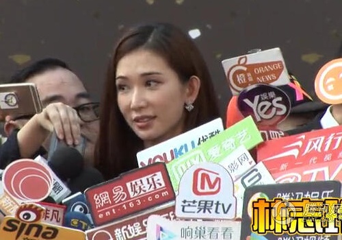 Lam Chi Linh khoc giua su kien vi tin don ban dam hinh anh