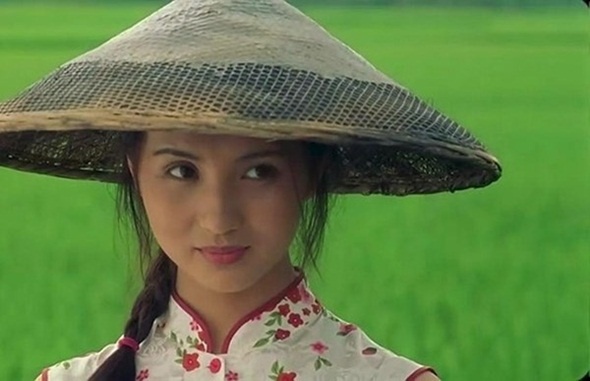 Trần Hảo dịu dàng trong bộ phim Ngọn Núi Nào, Con Người Nào, Con Chó Nào.