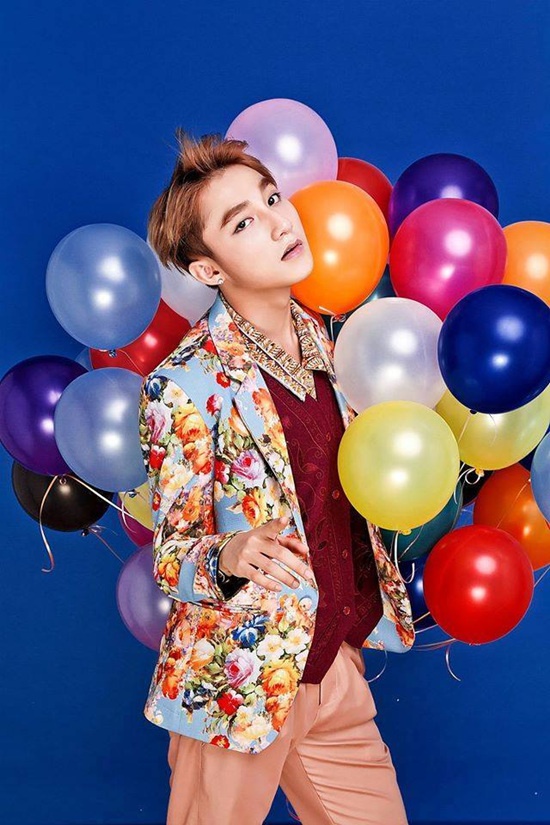 Hà Hồ, Sơn Tùng bị dìm giọng hát vì scandal đời tư.