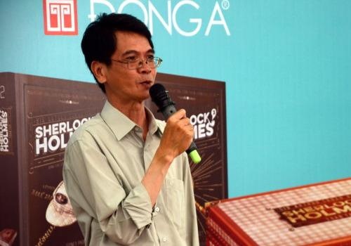 Sherlock Holmes tho gan gap doi tac gia Conan Doyle hinh anh