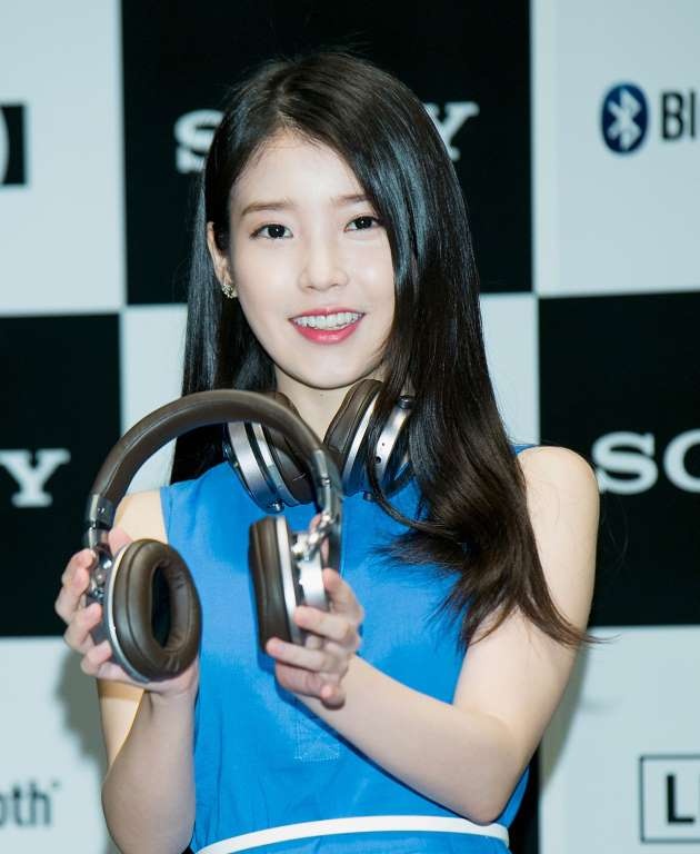 Ca sĩ trẻ IU đứng ở vị trí 23.