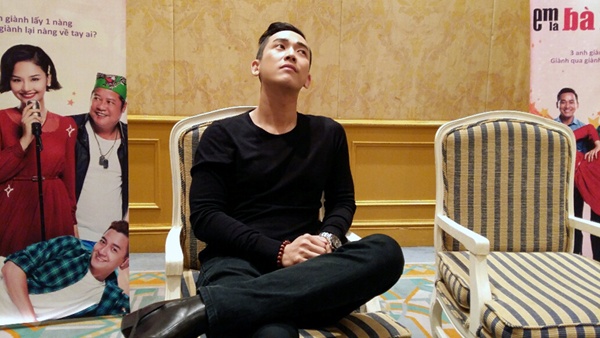 Hứa Vĩ Văn trong cuộc trò chuyện với VietNamNet ngày 11/11 tại HN.