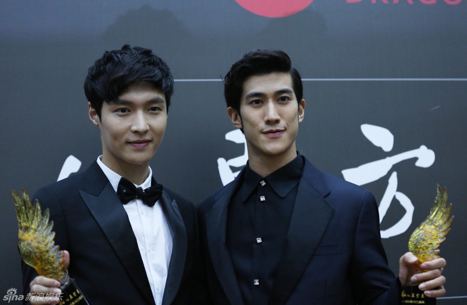 Trương Nghệ Hưng và Vương Lực Hoành.