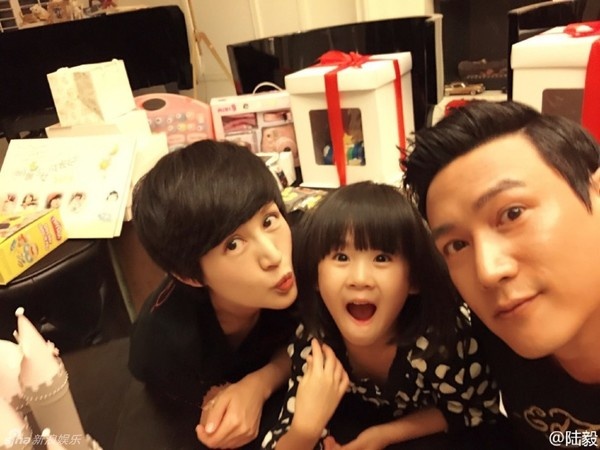 Gia đình nhỏ của Lục Nghị