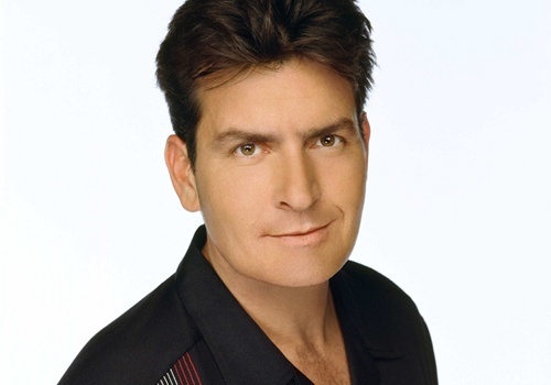 Tai tu Hollywood nhiem HIV la Charlie Sheen hinh anh