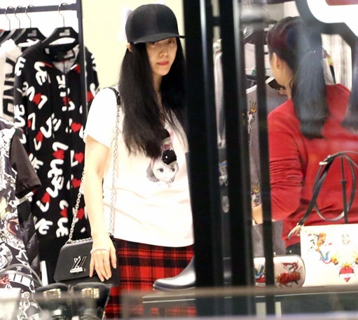 Phạm Băng Băng với gương mặt phờ phạc, lộ tuổi tác.