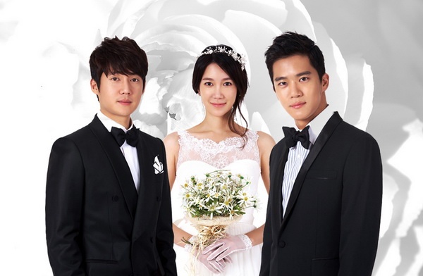 Lee Ji Ah hai lan khon kho vi lay chong giau trong phim hinh anh