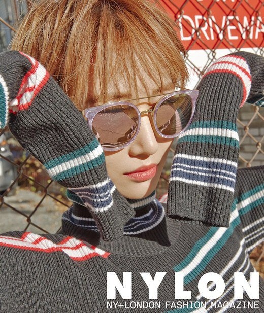 Trong phim, những trang phục của Go Joon Hee nhanh chóng gây sốt tại các cửa hiệu thời trang.