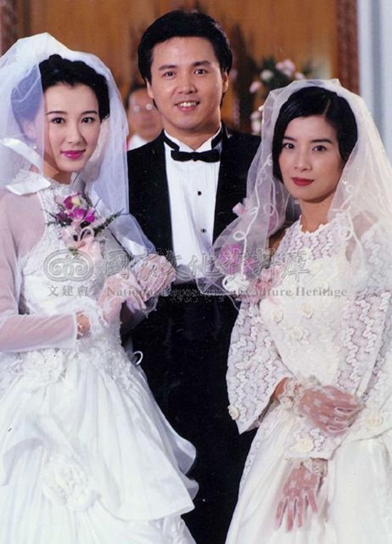 Người đẹp trong Hoa tàn, hoa nở.