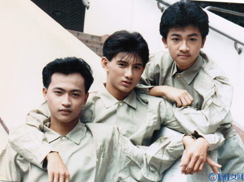 Nhóm Tiểu Hộ Đội năm xưa.