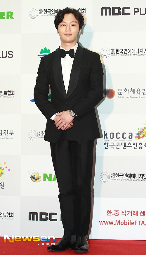 Tài tử Byun Yohan.