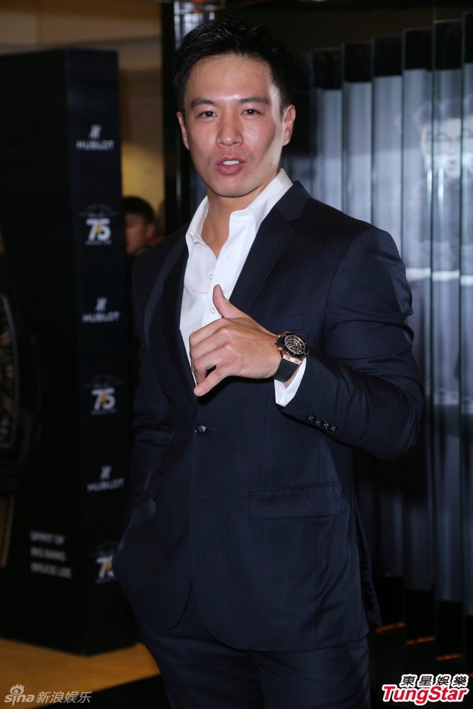 Tài tử An Chí Kiệt có mặt khá sớm.