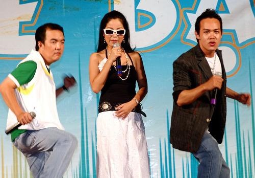 Quyt tien thu lao nghe si qua de! hinh anh