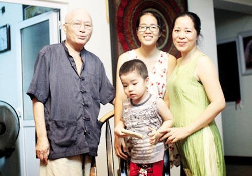 Chuyen ve nang tho cua nha van Nguyen Khac Phuc hinh anh