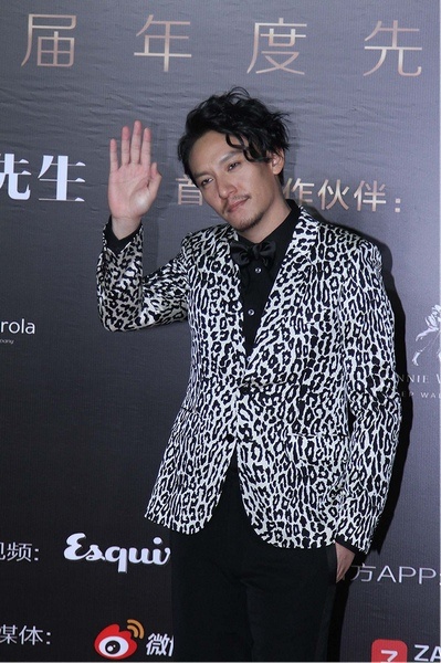 Nam diễn viên Trương Chấn.