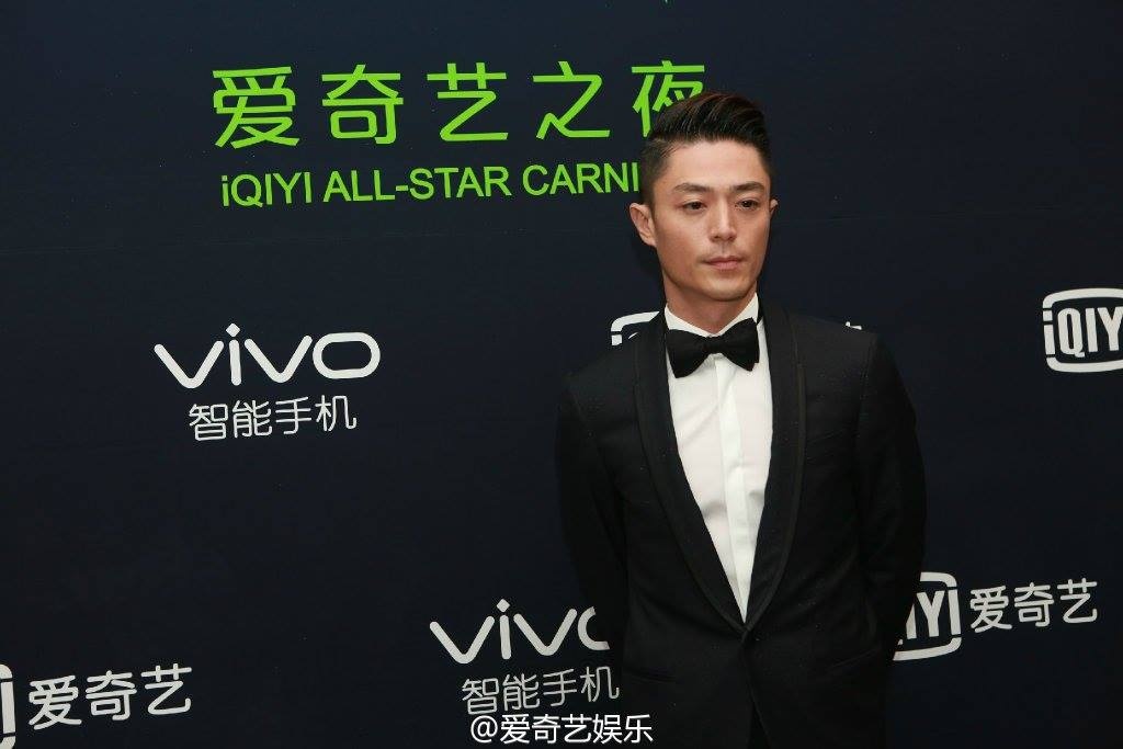 Tài tử Hoắc Kiến Hoa bảnh bao trong sự kiện.