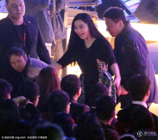 Phạm Băng Băng vỡ òa khi gặp Lâm Tâm Như.