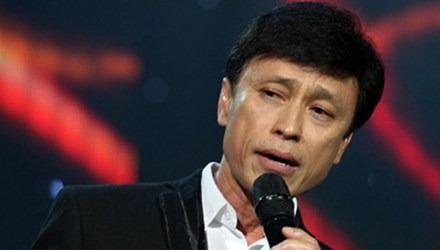 Danh ca Tuan Ngoc: Am nhac khong bao gio lam minh buon hinh anh