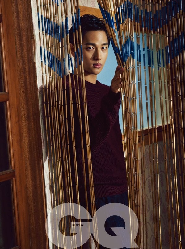 Thành viên ZE:A là minh chứng điển hình cho trường hợp diễn viên không chỉ sở hữu gương mặt đẹp mà còn có tiềm năng diễn xuất. Đầu năm 2016 tới, Si Wan có bộ phim A Melody To Remember ra rạp. 