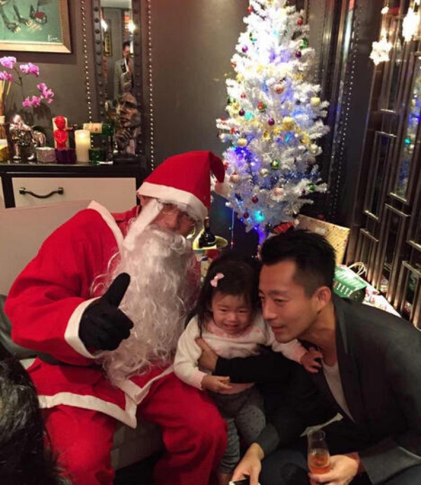 Đại S là người chụp tấm ảnh này cho chồng và cô con gái Uông Hy Nguyệt. Vì mang bầu nên nữ diễn viên cố tình không xuất hiện trước ống kính.