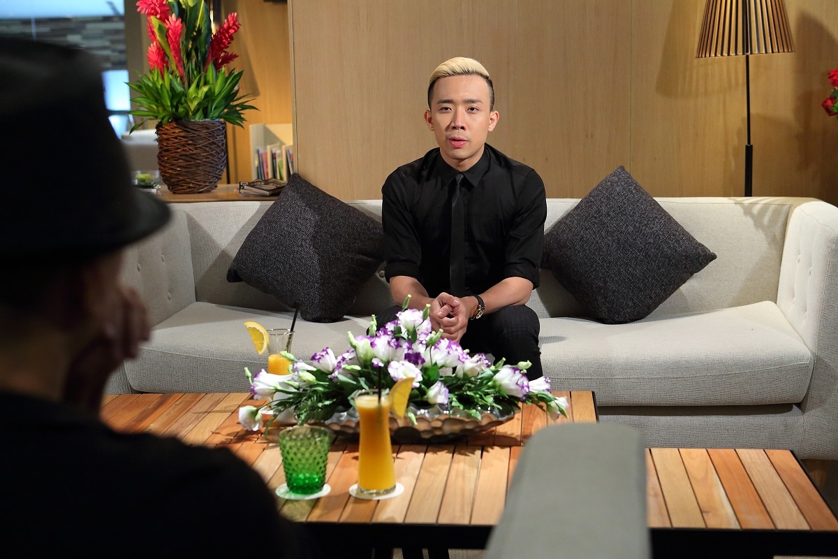 Tran Thanh he lo nhieu bi mat tren song truyen hinh hinh anh