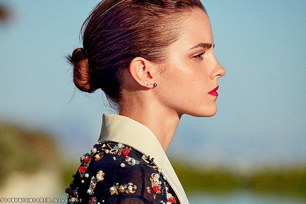 Emma Watson tung khung hoang vi noi tieng som hinh anh