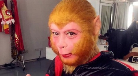 Khan gia buc xuc khi Luc Tieu Linh Dong bi nha dai ghe lanh hinh anh