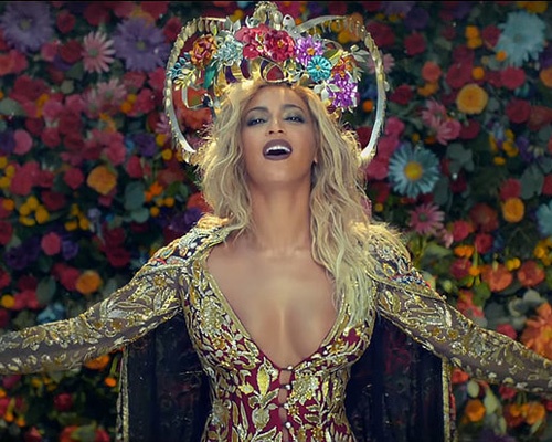 Hymn For The Weekend - Coldplay hinh anh