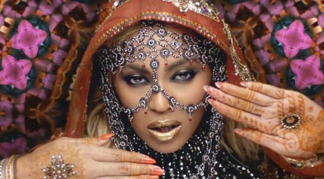 Beyonce bi chi trich vi trang phuc trong MV moi hinh anh