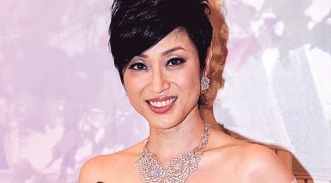 Cau chuyen ve nguoi dep thi hoa hau vi nghi minh sap chet hinh anh