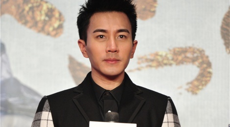 Luu Khai Uy kho chiu vi Duong Mich bi che dien do hinh anh