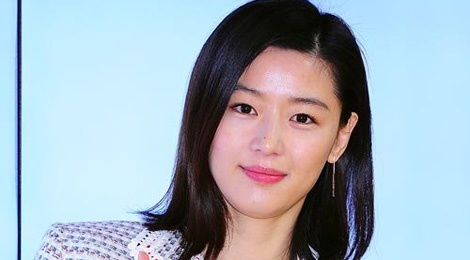 Jeon Ji Hyun don con trai dau long hinh anh