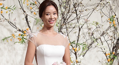 Dan sao Han den chuc mung hon le cua Hwang Jung Eum hinh anh