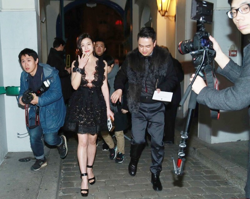 Sao hoa ngu Tuan le thoi trang anh 9