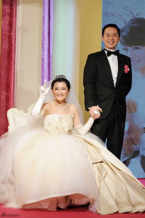 hon nhan sao Hoa ngu anh 2