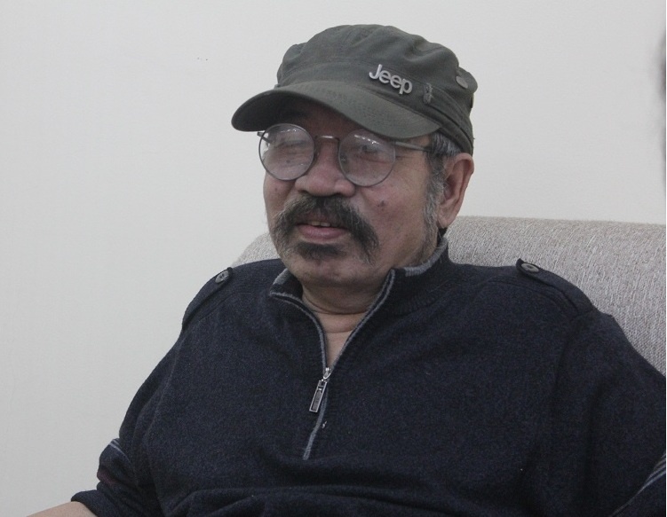 NSND Le Hung: ‘San khau dung leo deo theo sau khan gia’ hinh anh