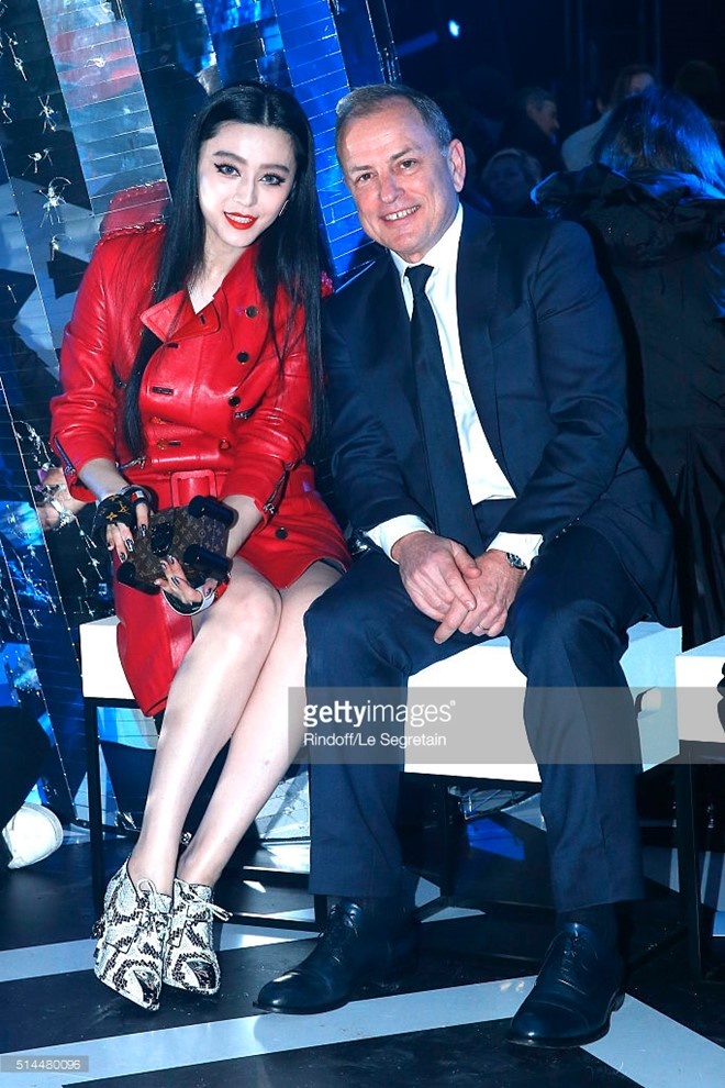 Sao lộ khuyết điểm gương mặt ảnh 8 Sao lo khuyet diem guong mat anh 8