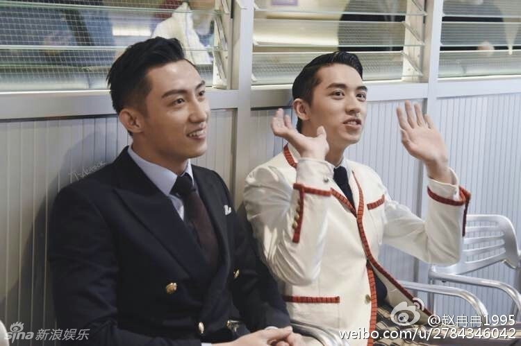 sao tren tap chi anh 7